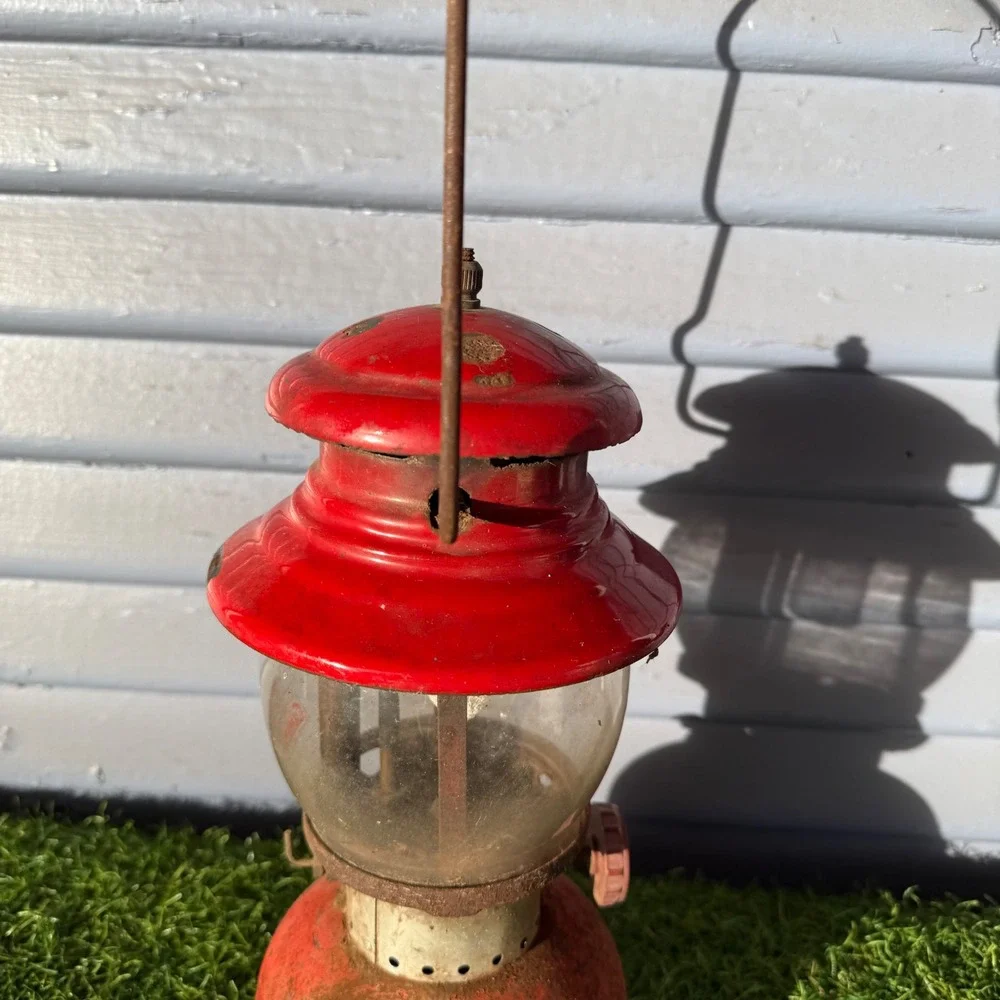 Vtg 1968 Red Coleman Lantern‎ Model 200A Single Mantle Outdoor Camping Untested